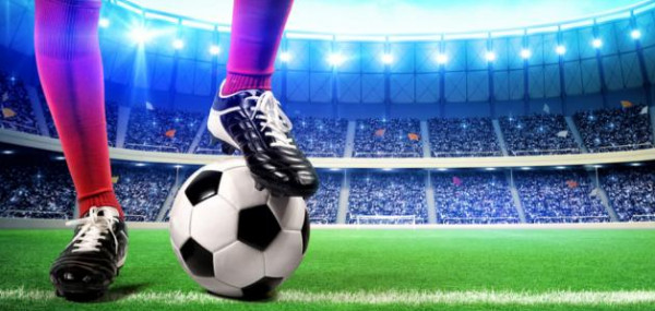 بغير قصد.. لاعب كرة قدم مغربي ينهي حياته بطريقة مأساوية أمام عائلته