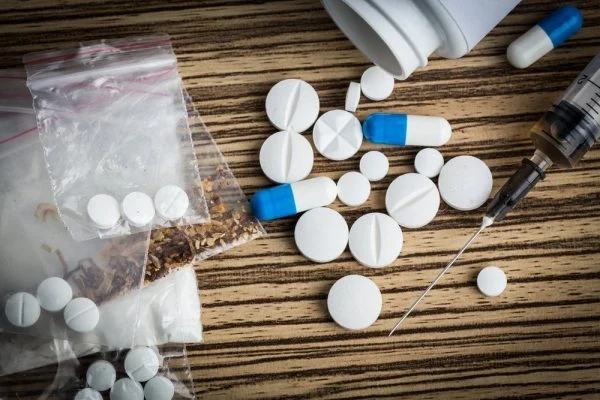 80% من السجينات في اليابان محكومات بتهم السرقة والمخدرات